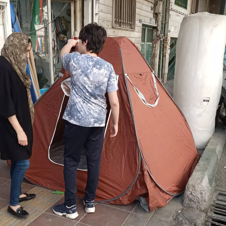چادر مسافرتی کوهنوردی و کمپینگ 6 نفره برزنت برنو و بلیزر زرشکی