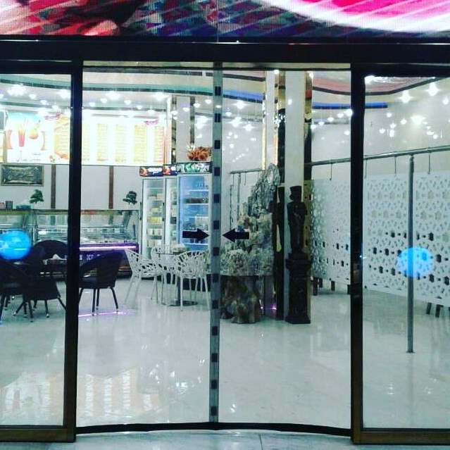 پرده پلاستیکی مغناطیسی عرض 130 در ارتفاع 210 برند ایساتیس پرده نایلون مگنتیک آهنربایی